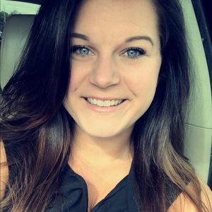 Meet your Posher, Breanna